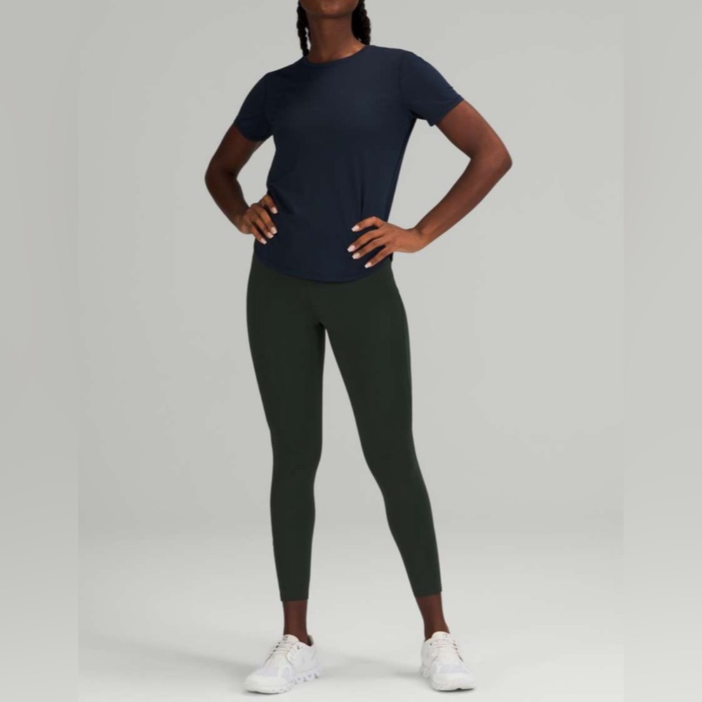 Lululemon High Neck Pace/Training Shirt Sz 4